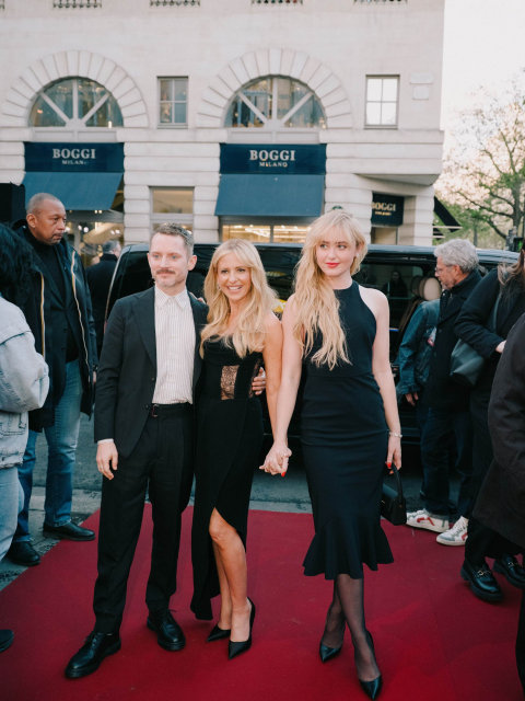 Sarah_Michelle_Gellar_Wedding_Nightmare_2_Paris_Premiere_20260325_Outside_006.jpg